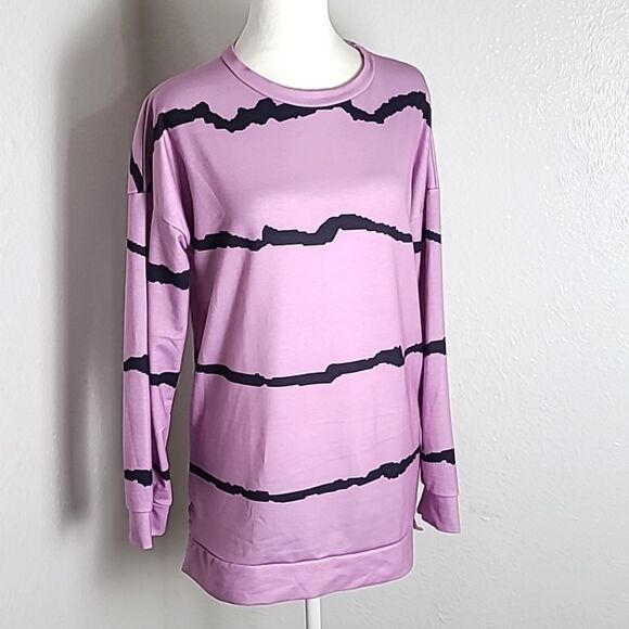 Longsleeve Lavender & Navy Striped T-Shirt, Pullover, Crew Neck, Size Large - Picture 2 of 10
